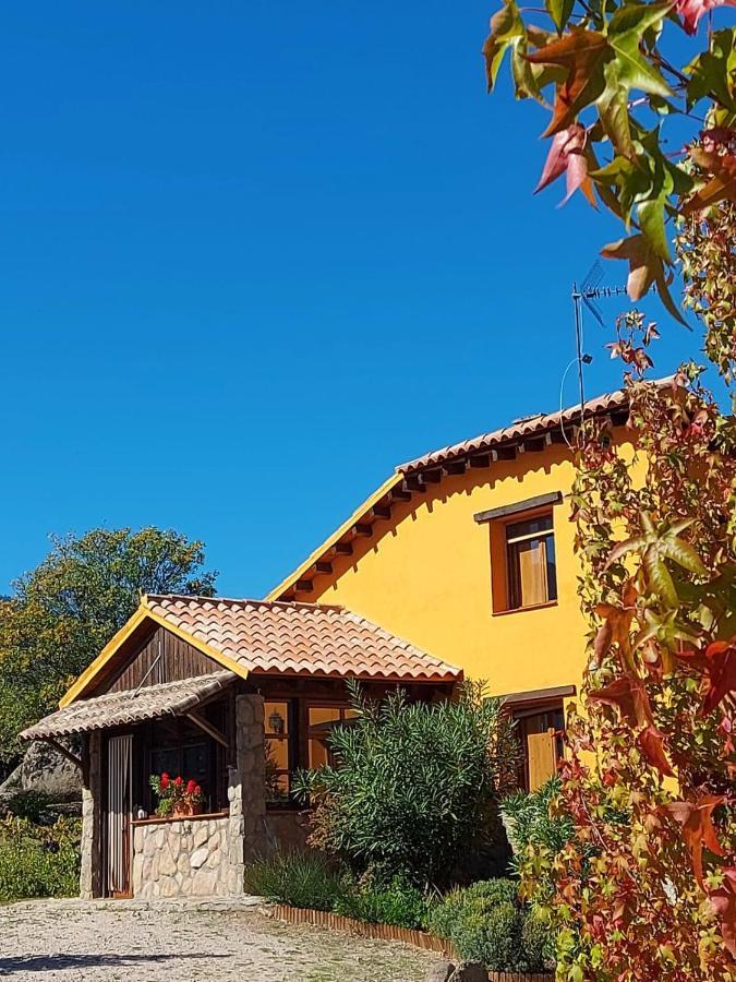 Casa Rural Naranja El Tiemblo Exterior photo